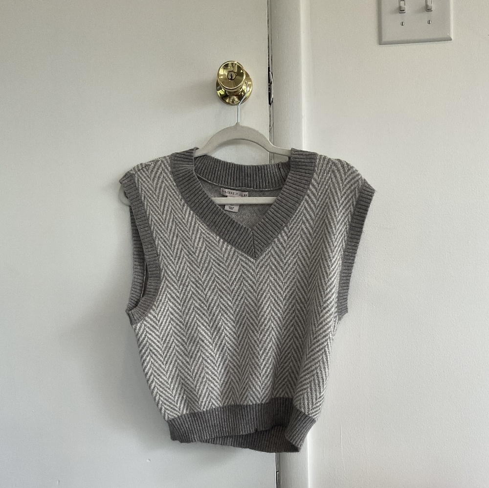Sweater Vest